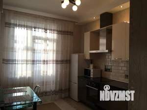 1-к квартира, посуточно, 48м2, 3/23 этаж