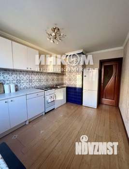 2-к квартира, вторичка, 57м2, 10/17 этаж