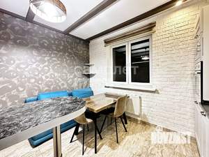 2-к квартира, вторичка, 72м2, 16/17 этаж