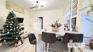 3-к квартира, вторичка, 42м2, 7/45 этаж