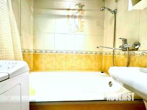 2-к квартира, вторичка, 45м2, 8/9 этаж