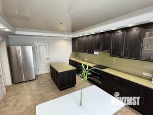 3-к квартира, вторичка, 130м2, 18/26 этаж