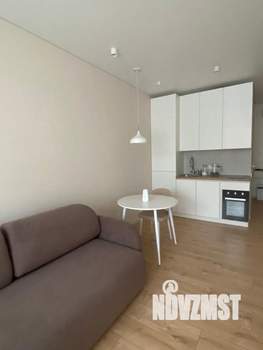 Студия квартира, вторичка, 33м2, 2/10 этаж