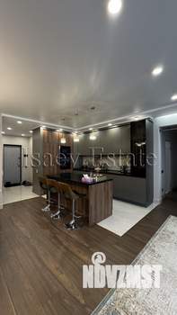 4-к квартира, вторичка, 144м2, 38/44 этаж