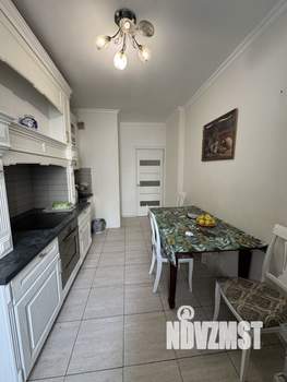 3-к квартира, вторичка, 81м2, 8/23 этаж
