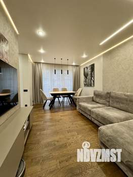 2-к квартира, вторичка, 62м2, 3/8 этаж