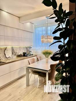 2-к квартира, вторичка, 95м2, 24/25 этаж