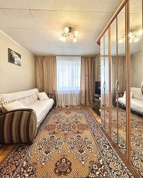 3-к квартира, вторичка, 63м2, 5/5 этаж