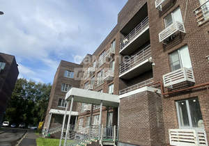 2-к квартира, вторичка, 45м2, 1/4 этаж