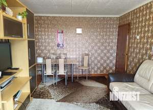 3-к квартира, вторичка, 64м2, 9/10 этаж