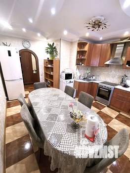2-к квартира, вторичка, 73м2, 4/17 этаж
