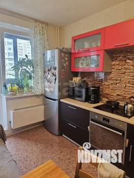 2-к квартира, вторичка, 60м2, 8/17 этаж