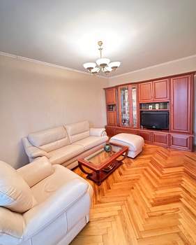 2-к квартира, вторичка, 56м2, 4/9 этаж
