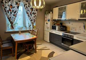 3-к квартира, вторичка, 93м2, 11/22 этаж