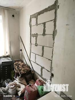 2-к квартира, вторичка, 42м2, 1/4 этаж