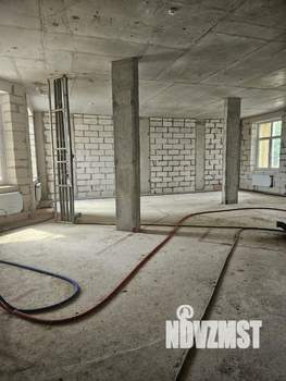 3-к квартира, вторичка, 109м2, 1/3 этаж