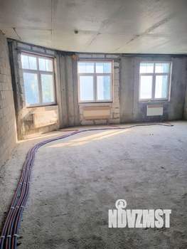 Студия квартира, вторичка, 63м2, 3/9 этаж