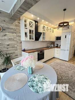 3-к квартира, вторичка, 81м2, 8/24 этаж