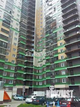 2-к квартира, вторичка, 64м2, 8/17 этаж