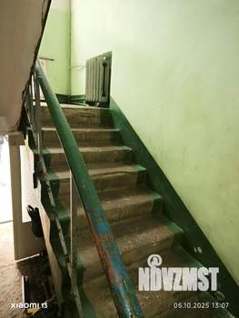 2-к квартира, вторичка, 42м2, 1/4 этаж