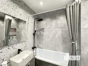 4-к квартира, вторичка, 150м2, 3/3 этаж