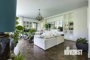 4-к квартира, вторичка, 154м2, 2/8 этаж