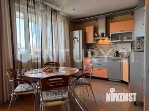 2-к квартира, вторичка, 62м2, 4/10 этаж
