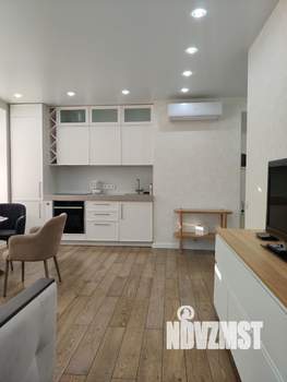 3-к квартира, вторичка, 42м2, 18/44 этаж