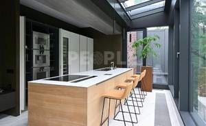 4-к квартира, вторичка, 225м2, 4/4 этаж