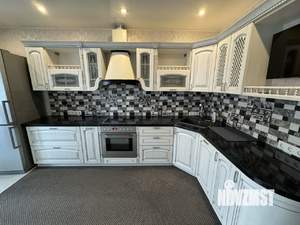 3-к квартира, вторичка, 132м2, 11/25 этаж