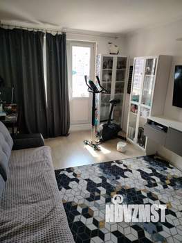 2-к квартира, вторичка, 51м2, 9/17 этаж
