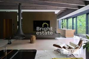 4-к квартира, вторичка, 225м2, 4/4 этаж