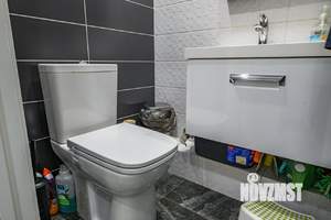 Студия квартира, вторичка, 65м2, 1/8 этаж