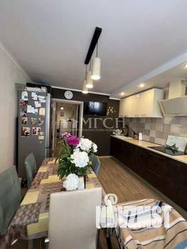 3-к квартира, вторичка, 79м2, 20/25 этаж