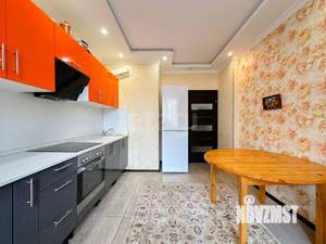 2-к квартира, вторичка, 62м2, 13/25 этаж