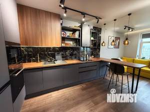 2-к квартира, вторичка, 44м2, 23/45 этаж