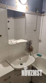 2-к квартира, вторичка, 52м2, 10/17 этаж