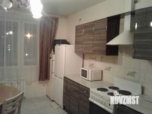 2-к квартира, вторичка, 72м2, 3/17 этаж