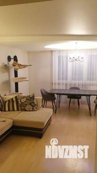 4-к квартира, вторичка, 104м2, 7/17 этаж
