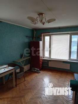 2-к квартира, вторичка, 42м2, 1/5 этаж
