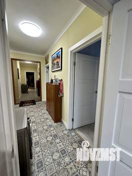 2-к квартира, вторичка, 60м2, 17/33 этаж