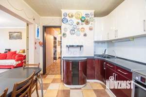 3-к квартира, вторичка, 109м2, 17/18 этаж
