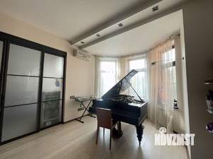 2-к квартира, вторичка, 102м2, 4/6 этаж