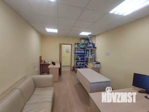 2-к квартира, вторичка, 64м2, 1/19 этаж