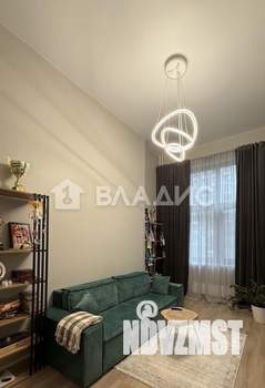 2-к квартира, вторичка, 57м2, 1/9 этаж