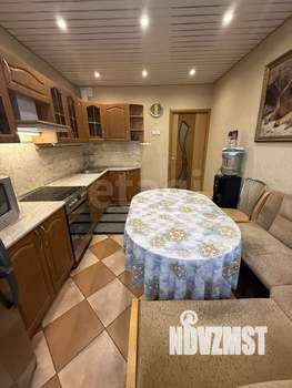 2-к квартира, вторичка, 61м2, 7/10 этаж