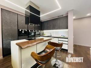 2-к квартира, вторичка, 84м2, 16/18 этаж