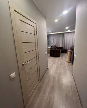 3-к квартира, вторичка, 67м2, 43/45 этаж