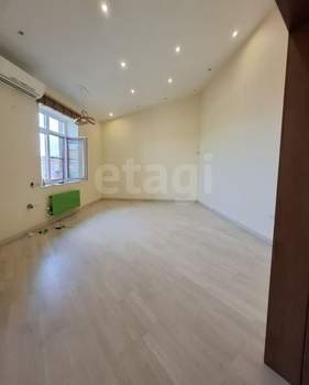 3-к квартира, вторичка, 71м2, 9/8 этаж
