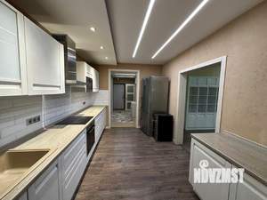 3-к квартира, вторичка, 130м2, 13/25 этаж